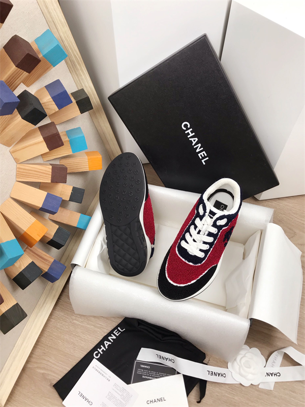 Chanal Sneakers