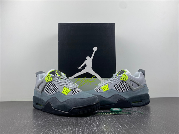 Jordan4 SE 95 Neon CT5342-007
