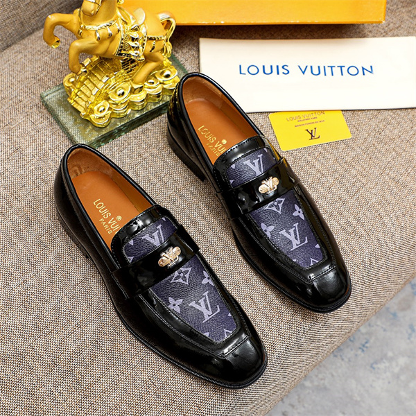 Lv Loafer 032