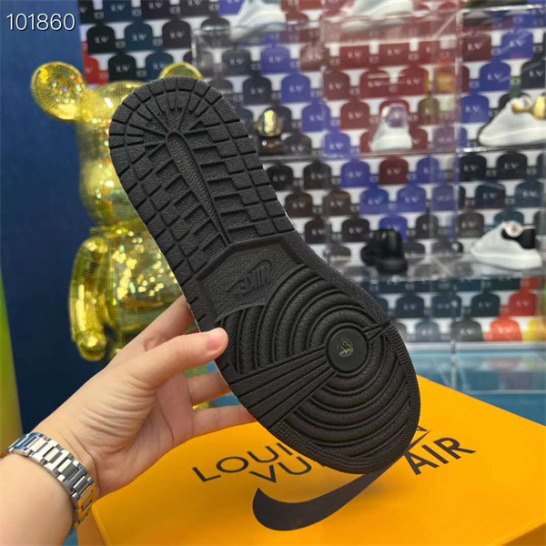 LV x OFF-WHITE x Nike Air Jordan 1