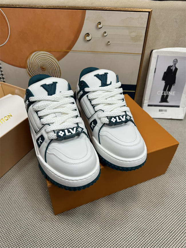 Lv Trainer Sneaker 20
