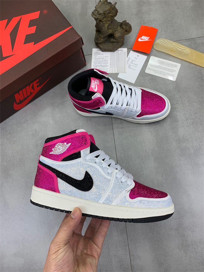 Nike Air Jordan 1 High crystal T001