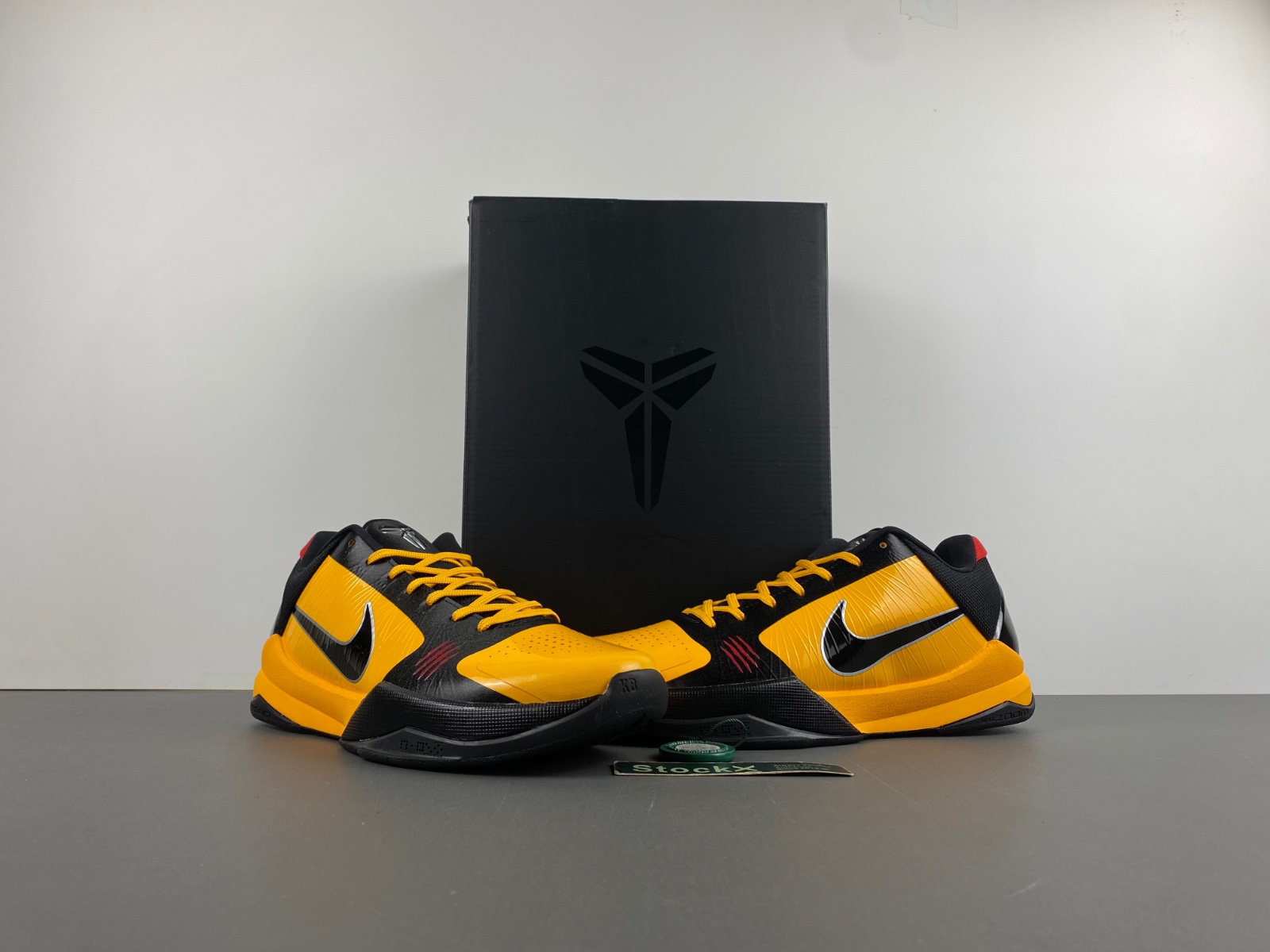 Nike Kobe 5 Protro Bruce Lee D4991-700