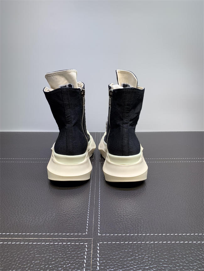 Rick Owens sneaker