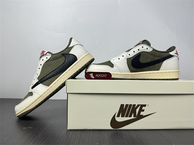 Travis Scott x Air Jordan 1 Low OG DM7866-200