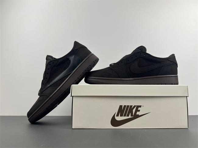 Travis Scott x Air Jordan 1 Low OG DM7866-202