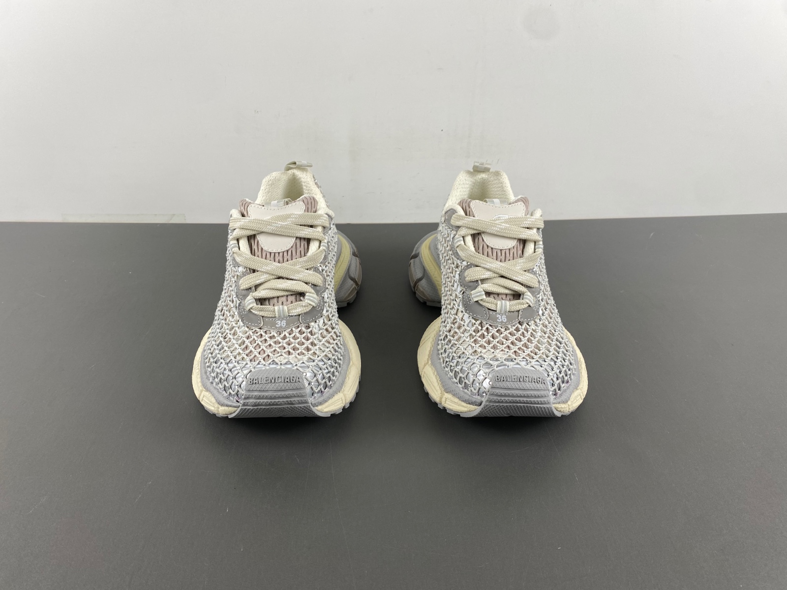 ba1en*iaga phanT0m sneaker 788878 w3xl4 9056