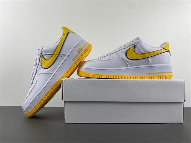 Kobe Bryant x Nike Air Force 1 Low FZ1151-100