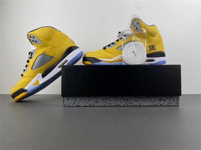 Air Jordan 5 “Tokyo” IO3372-700