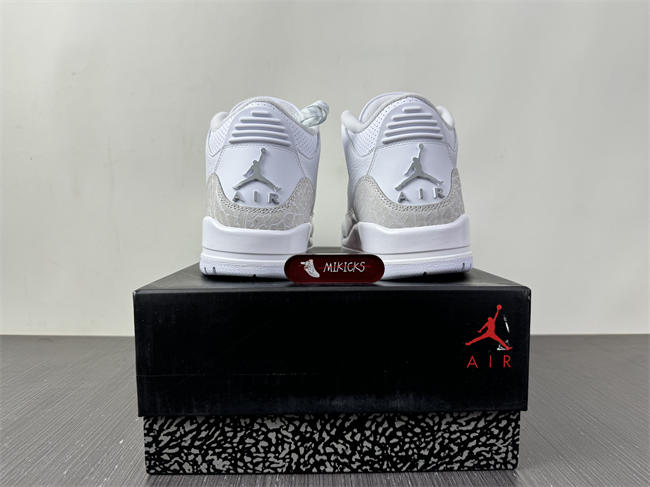 Air Jordan 3 “Pure Money” CT8532-111