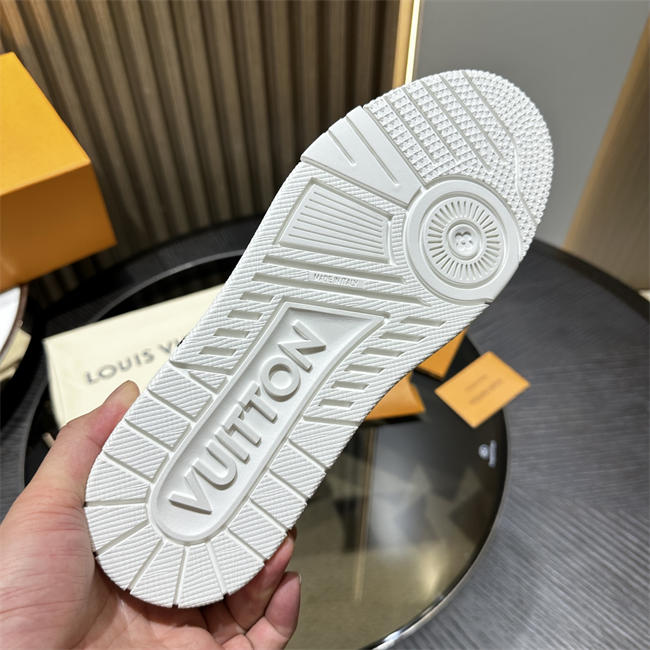 LV Sneaker