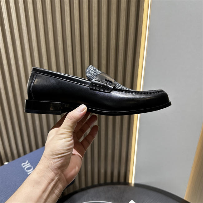D10r Loafer
