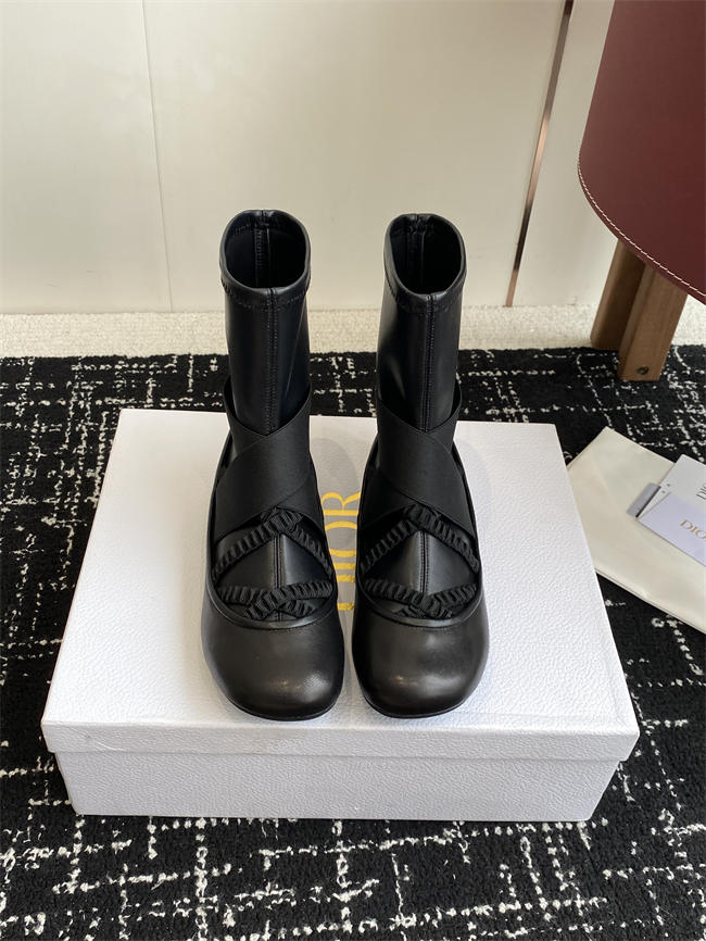 D10r Boot