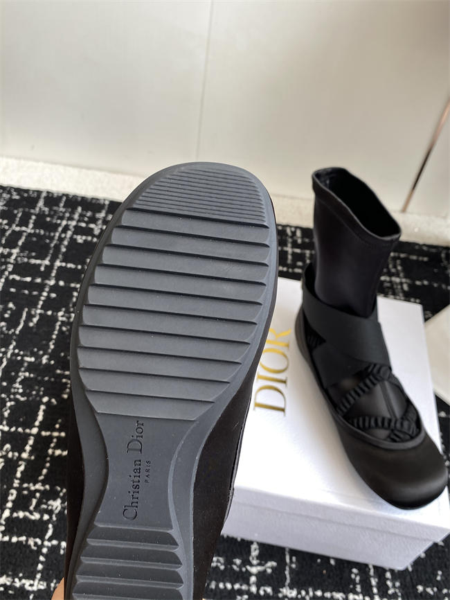 D10r boot