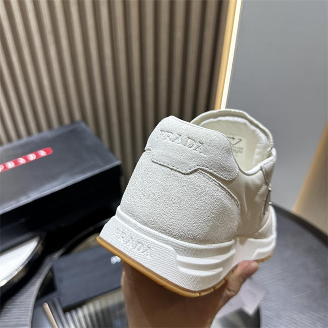 Pra*a Sneaker