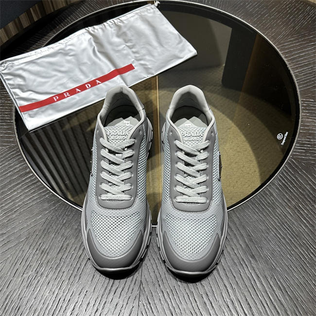 Pra*a Sneaker