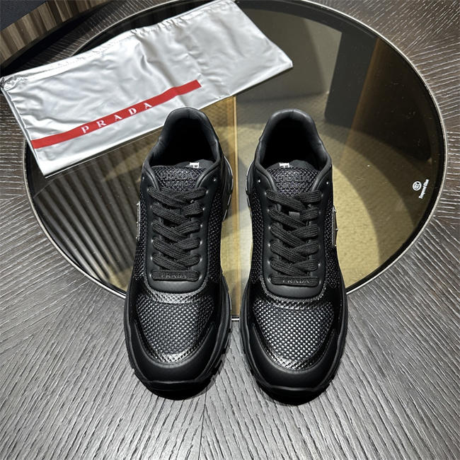 Pra*a Sneaker