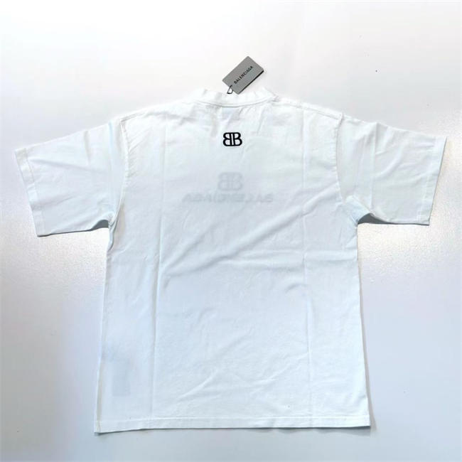 Ba1en*iaga T-shirt