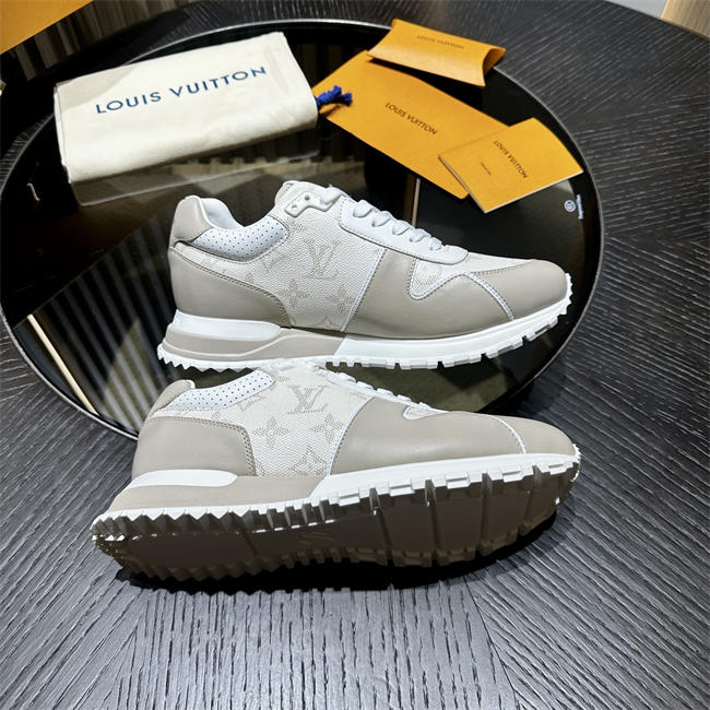 Lv Sneaker