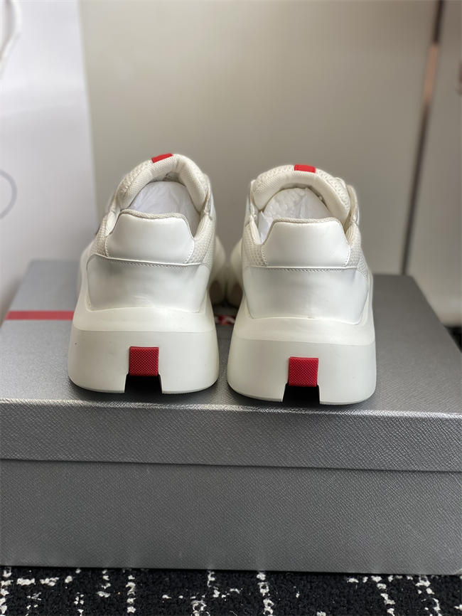 Pra*a Sneaker