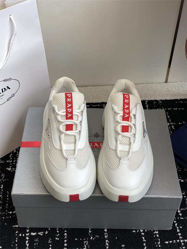 Pra*a Sneaker
