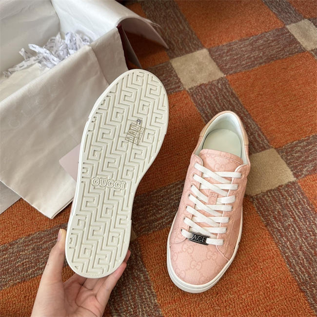 Gvc*1 Sneaker