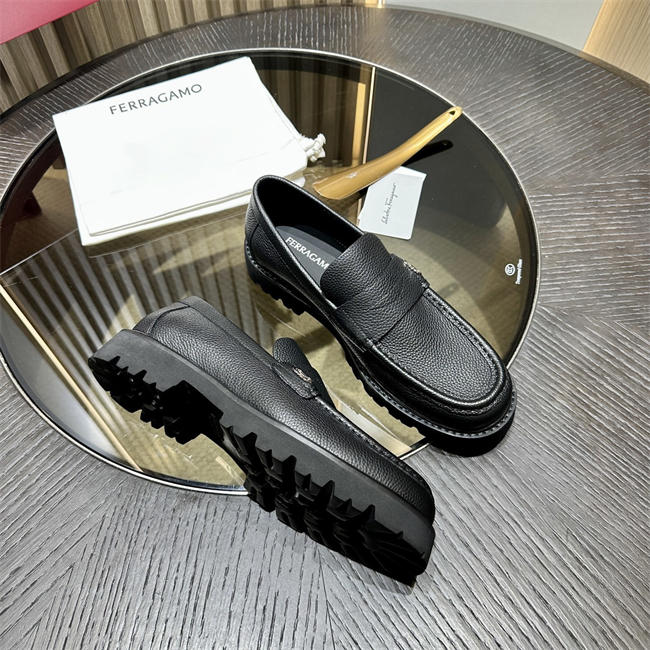 Ferragamo Loafer