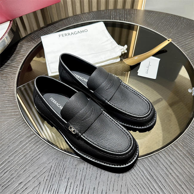 Ferragamo Loafer