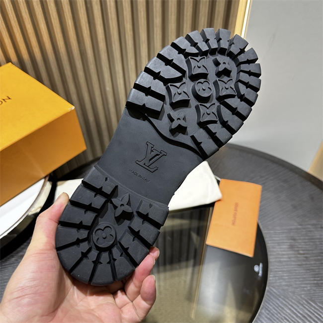 LV Boot