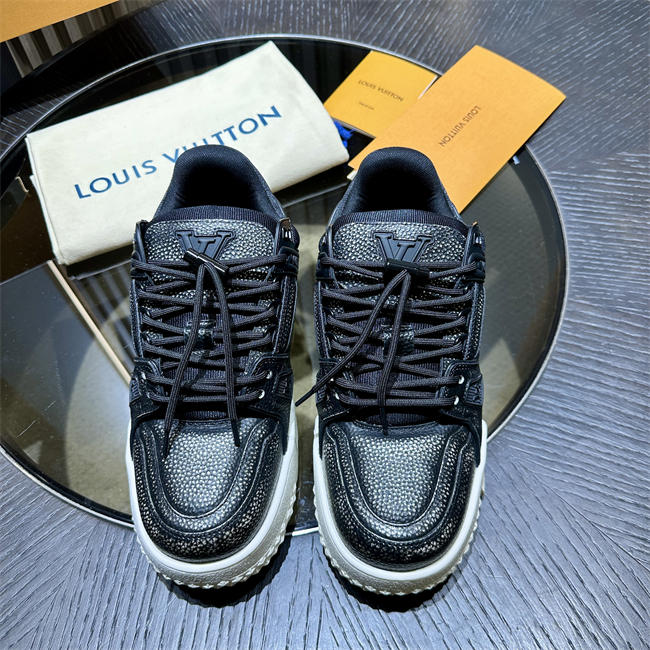 LV Trainer Maxi Sneaker