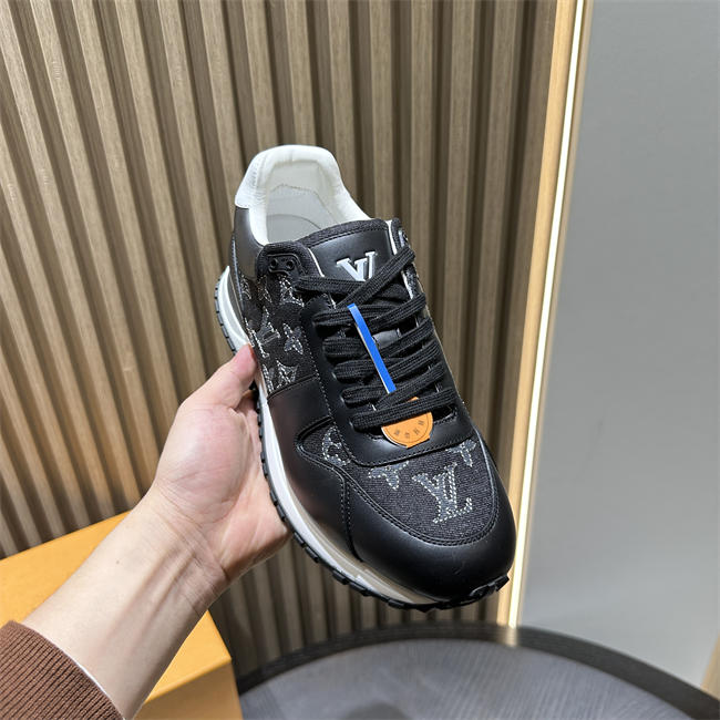 Lv Sneaker