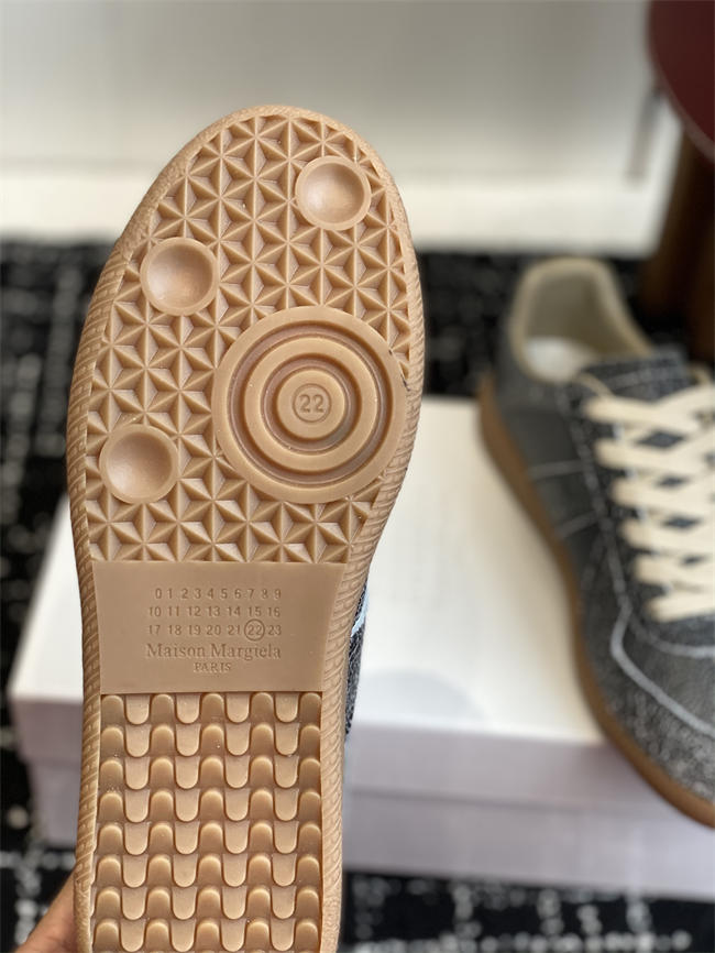 Ma1s0n Marg*e1a Sneaker 90