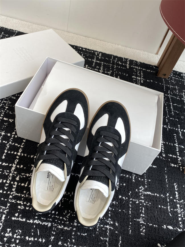 Ma1s0n Marg*e1a Sneaker 100