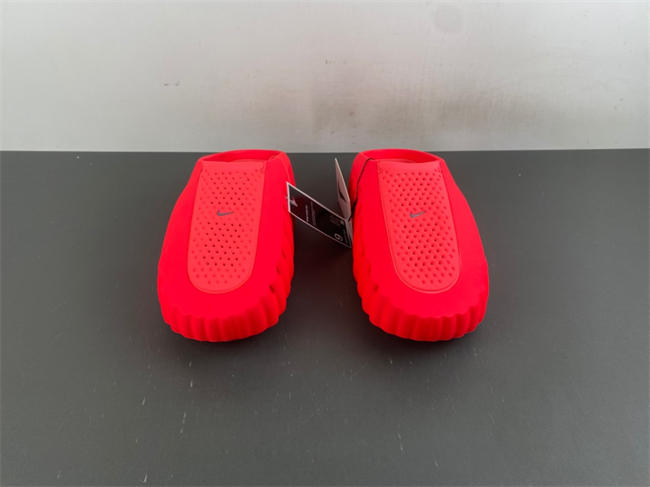Nike Mind 001 Slide Solar Red