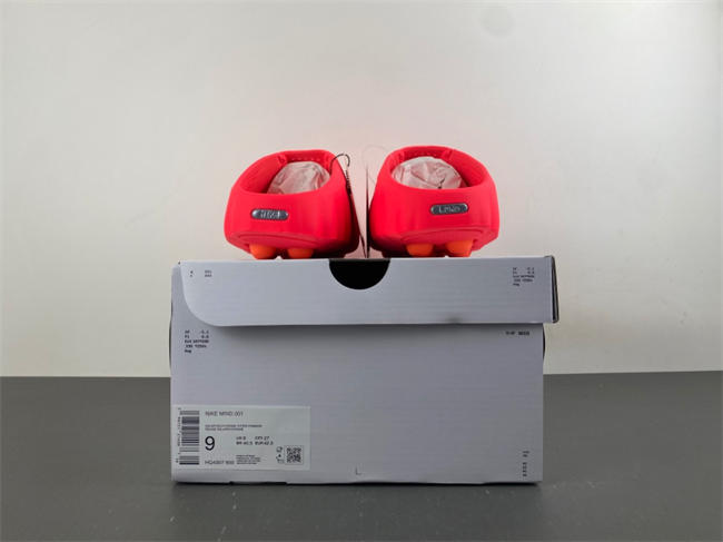Nike Mind 001 Slide Solar Red