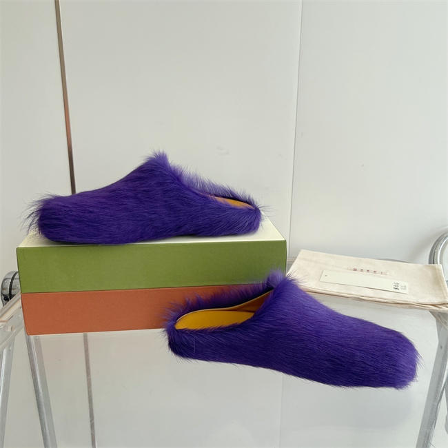 Ma*n1 Slipper