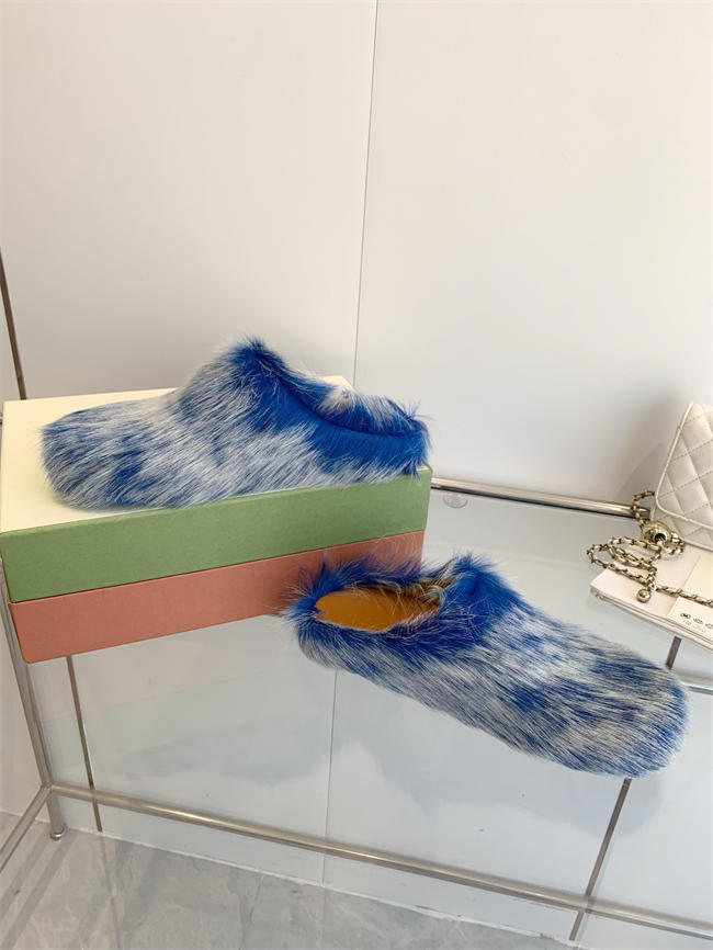 Ma*n1 Slipper