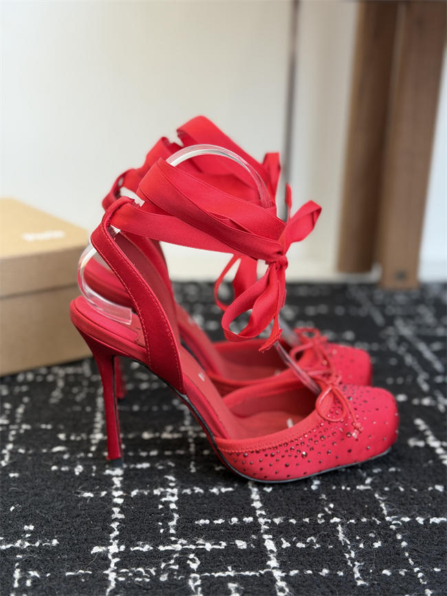 CL Cassia Lace Up