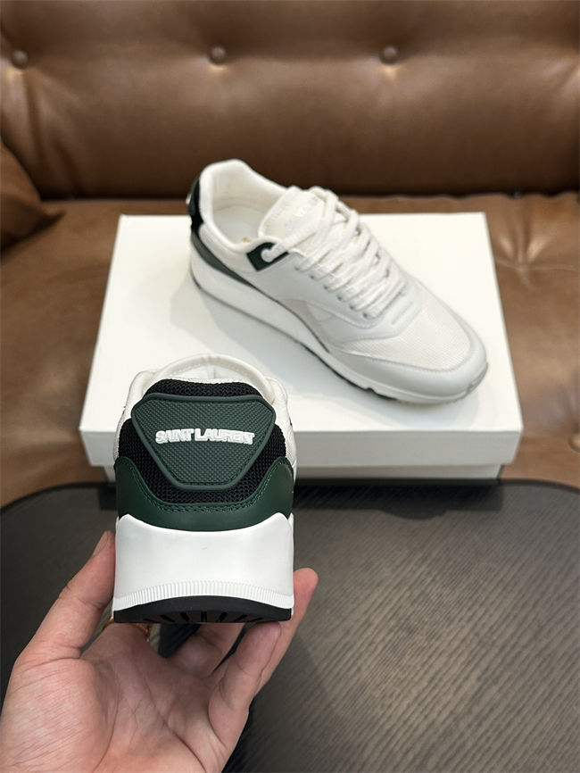 Y51 Sneaker 001