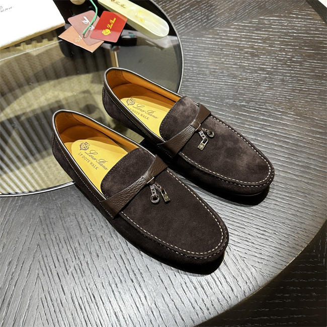 L0r0 P1ana Loafer