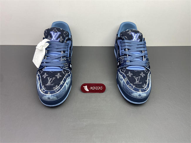 LV Trainer Sneaker