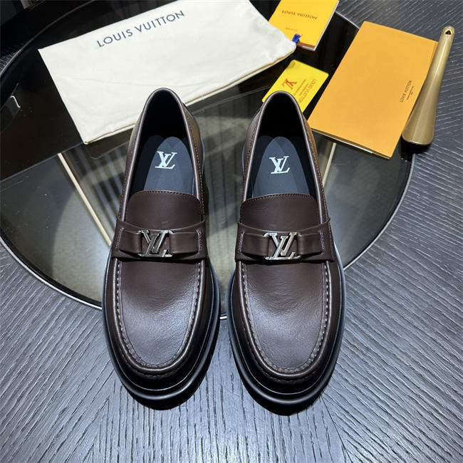 Lv Loafer088