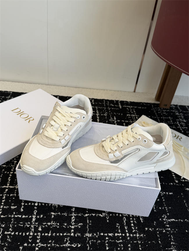 D10r Tech Sneaker