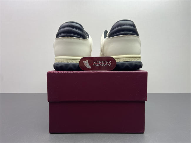Gvc*1 Sneaker