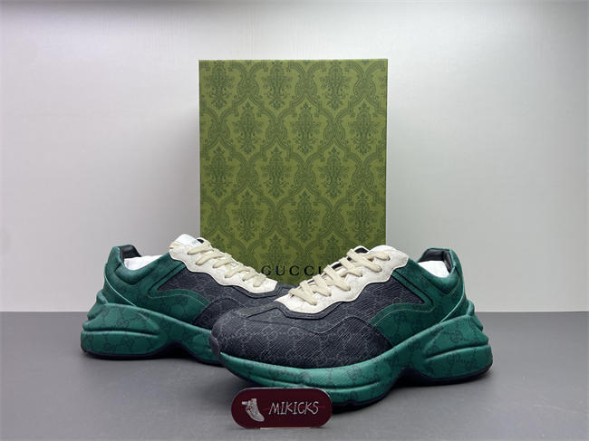 Gvc*1 Sneaker