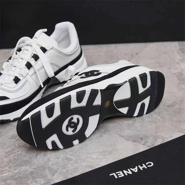 Chanal Sneakers