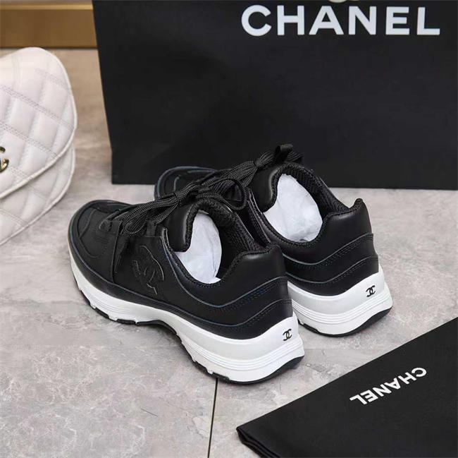 Chanal Sneakers