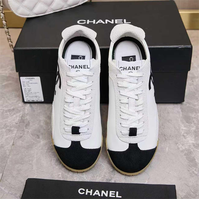 Chanal Sneakers
