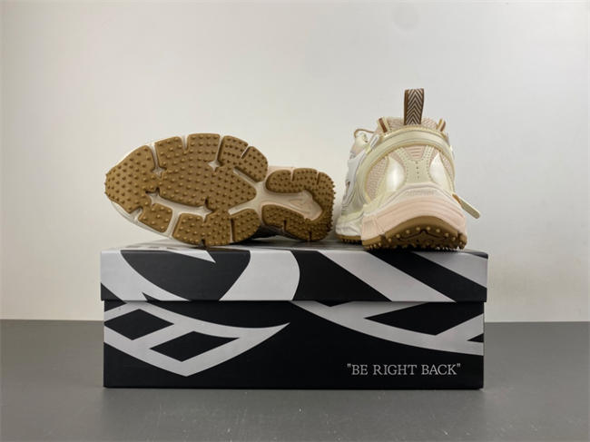 OFF-WHITE Be Right Back