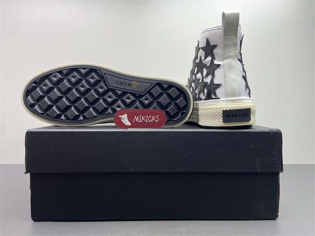 AMIR1 SNEAKERS